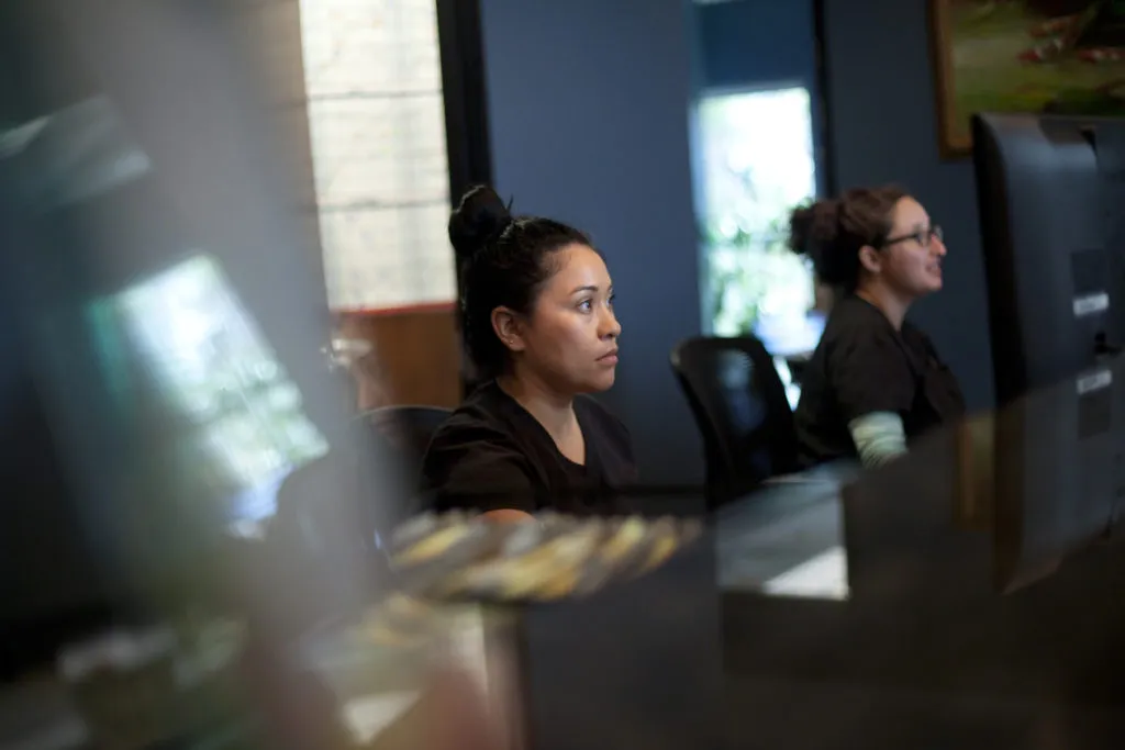 Lee Chiropractic Receptionist